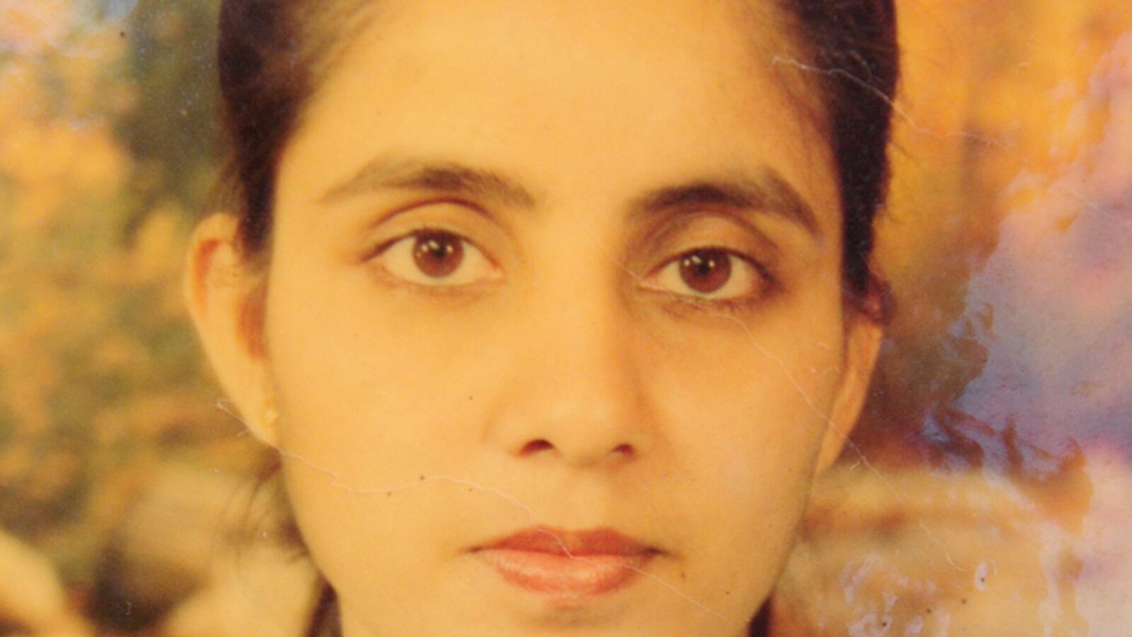 cheats/2012/12/13/kate-nurse-hanged-herself/nurse-prank-coroner-kate-cheat_xruczk