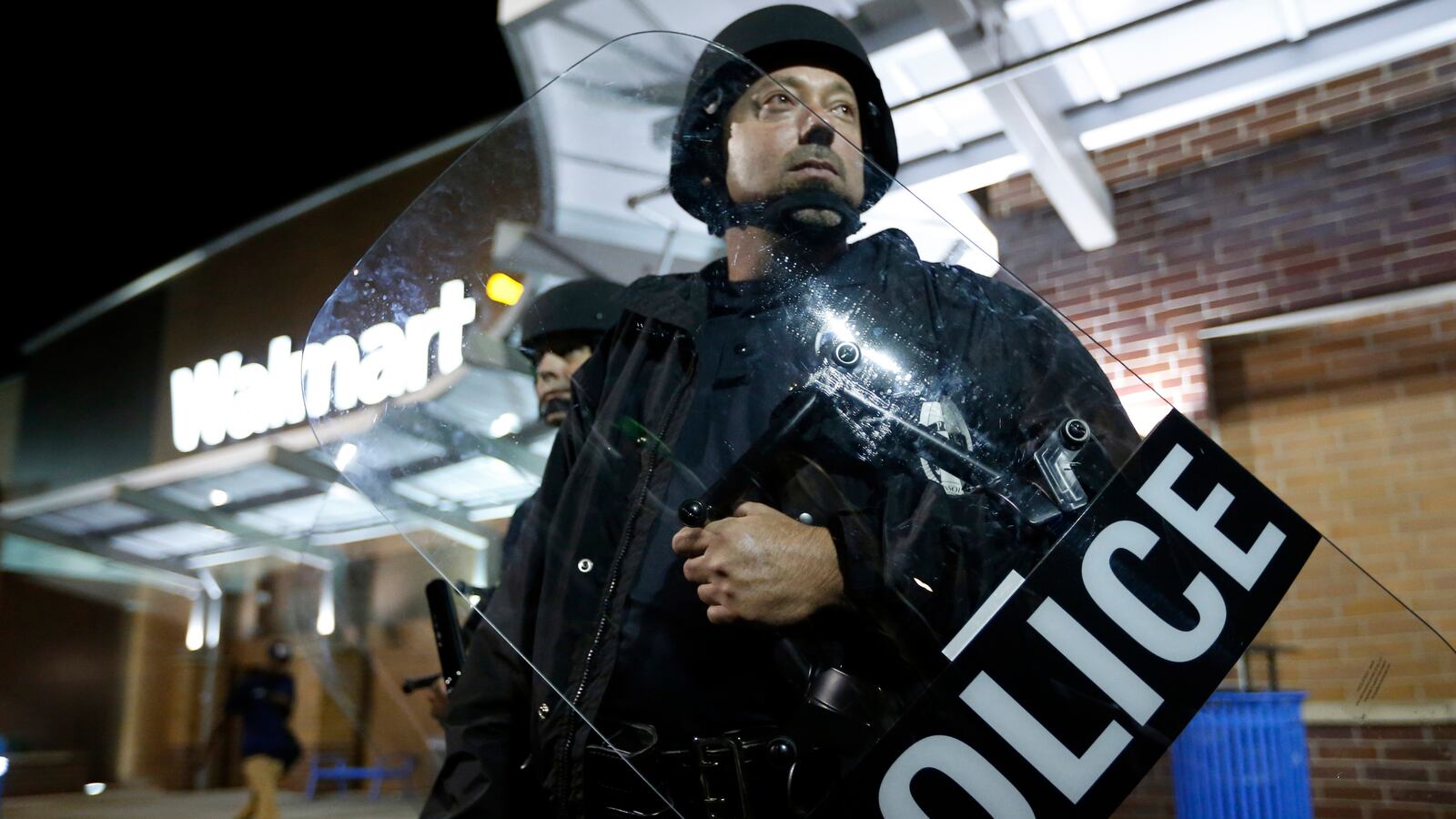 cheats/2014/11/02/ferguson-no-fly-zone-for-hiding-protests/141102-ferguson-cheat_crdql3