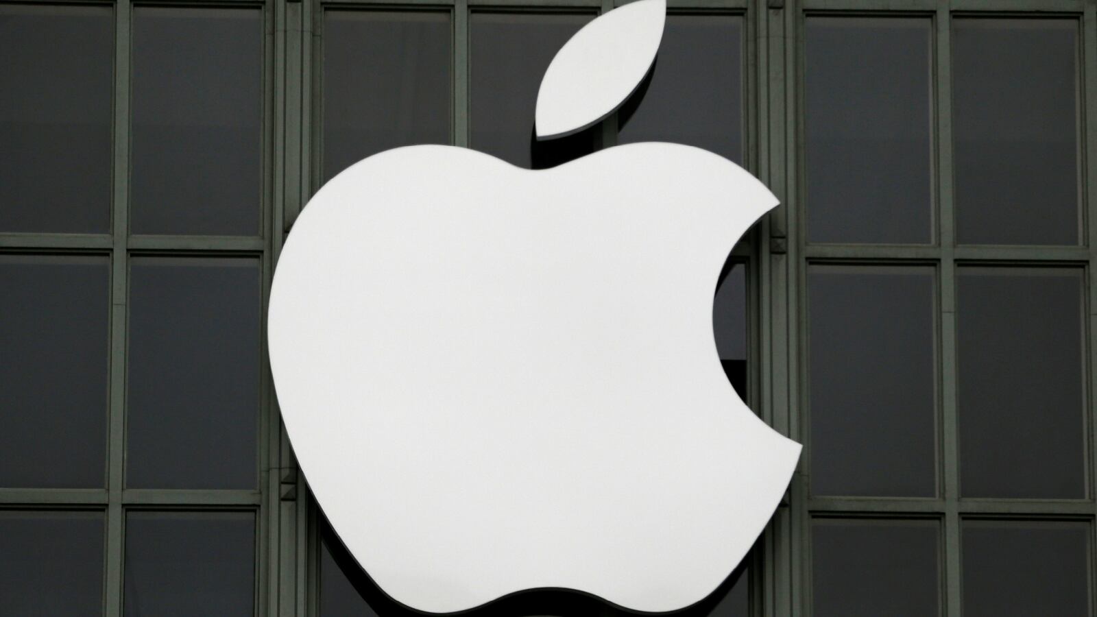 180104-apple-chip-flaws-vulnerabilities-cheat_kxpfrx