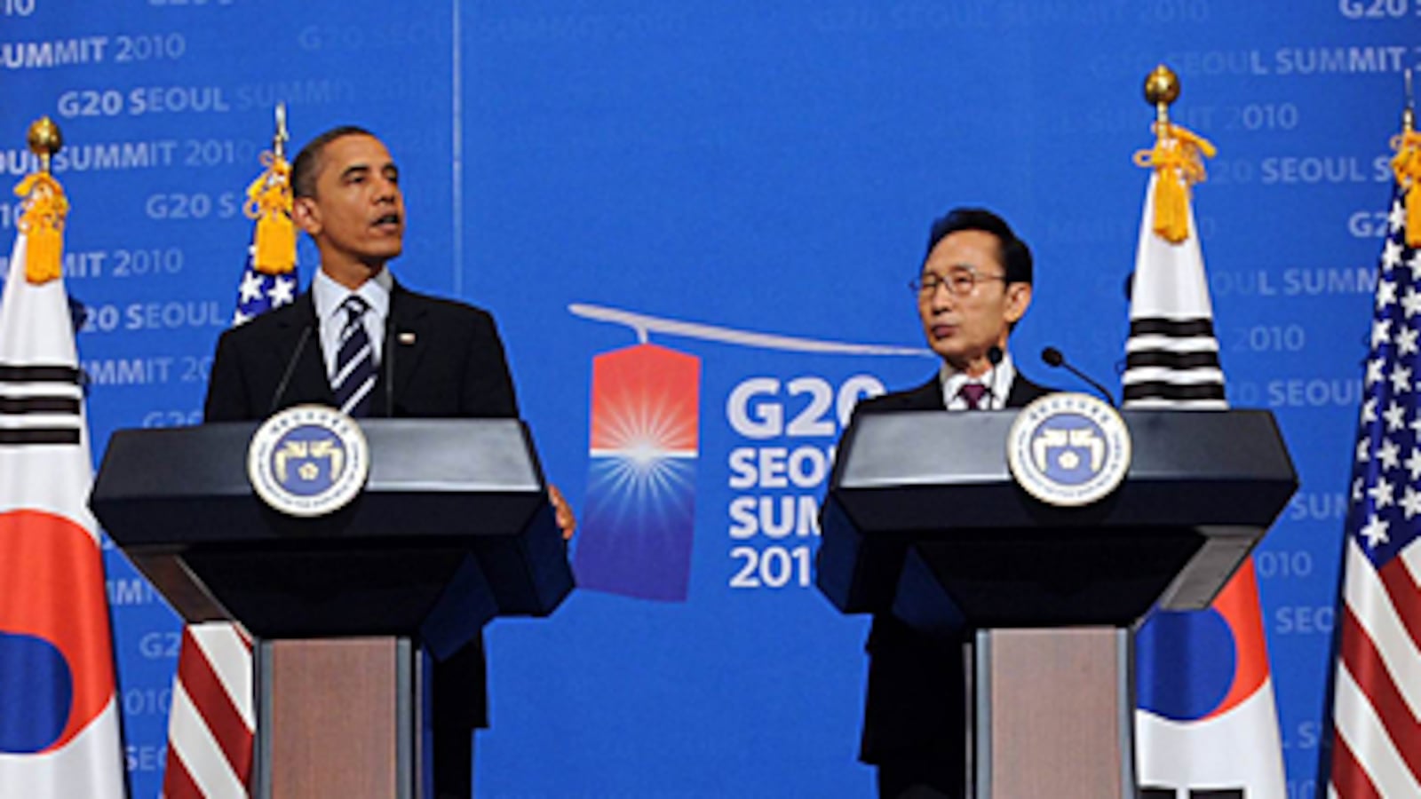 articles/2010/11/11/obamas-misfire-at-the-g-20-summit-in-seoul/karabell-obama-g-20_140405_in5aib