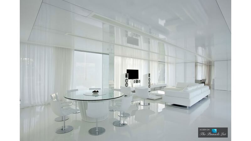 171008-mcnearney-omg-i-want-this-house-13_dcjg8j