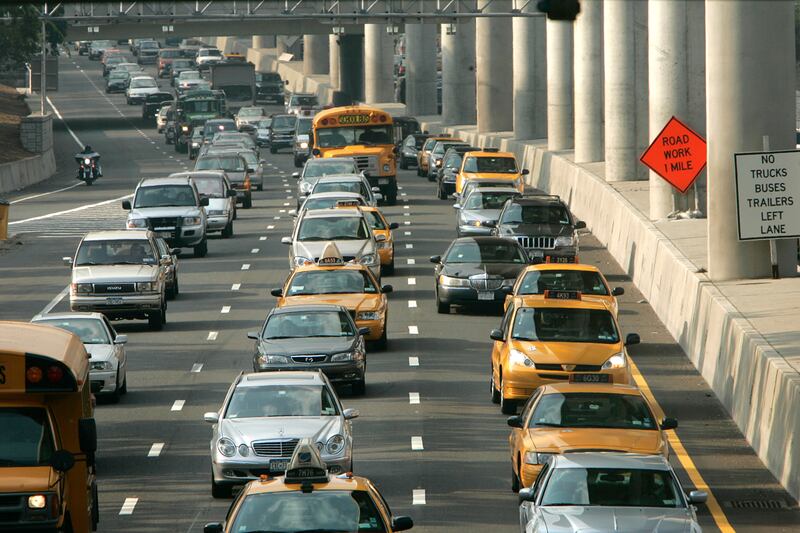 articles/2012/05/29/america-s-highways-from-hell-2012-from-los-angeles-to-new-york-city/worst-commutes-van-wyck_ccjowb