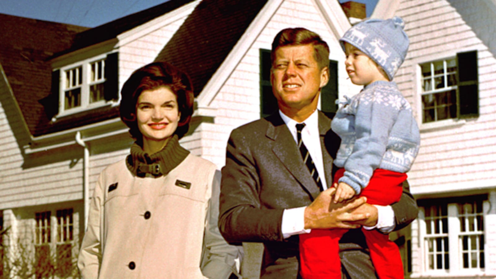 articles/2011/09/13/jackie-kennedy-onassis-dark-side/jackie-kennedy-clift_d9j2dh