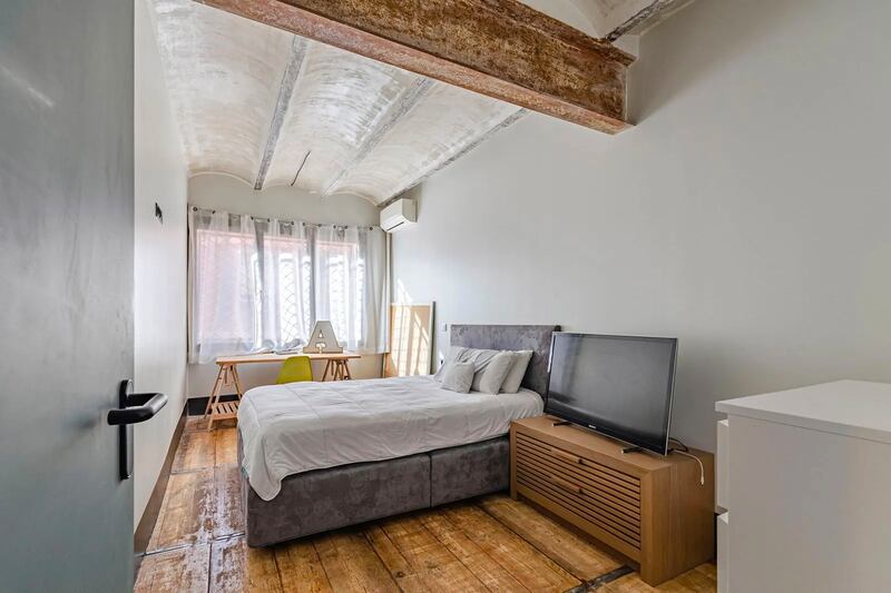 220306-omg-barcelona-13_ywlrv0