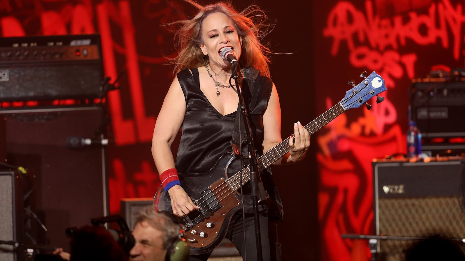 Jennifer Finch rocks out with the L7 band in Los Angeles.