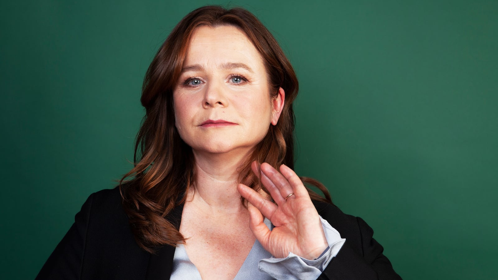 210518-Schager-Emily-Watson-tease_rovypp