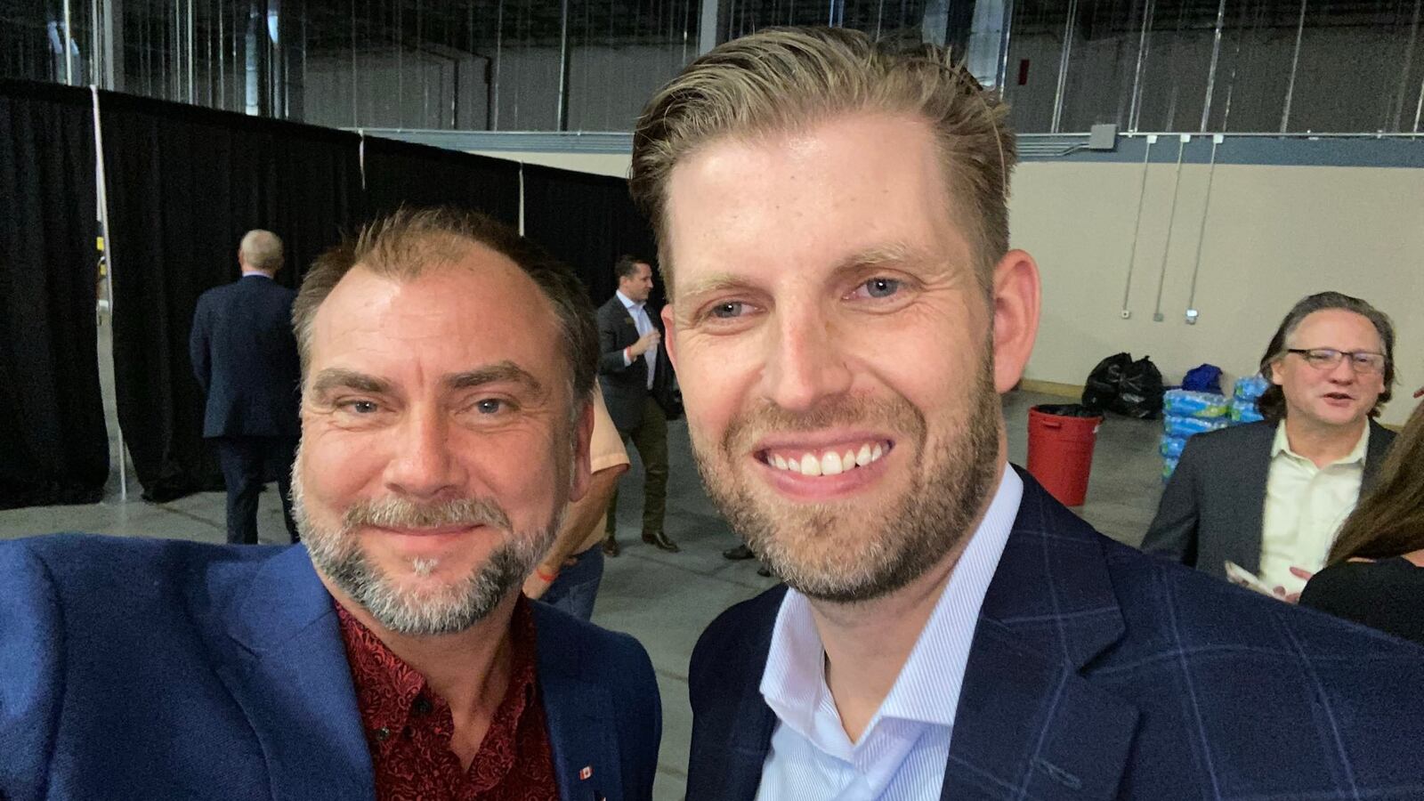 E_LCl41XIAoo60B_y6t6ms