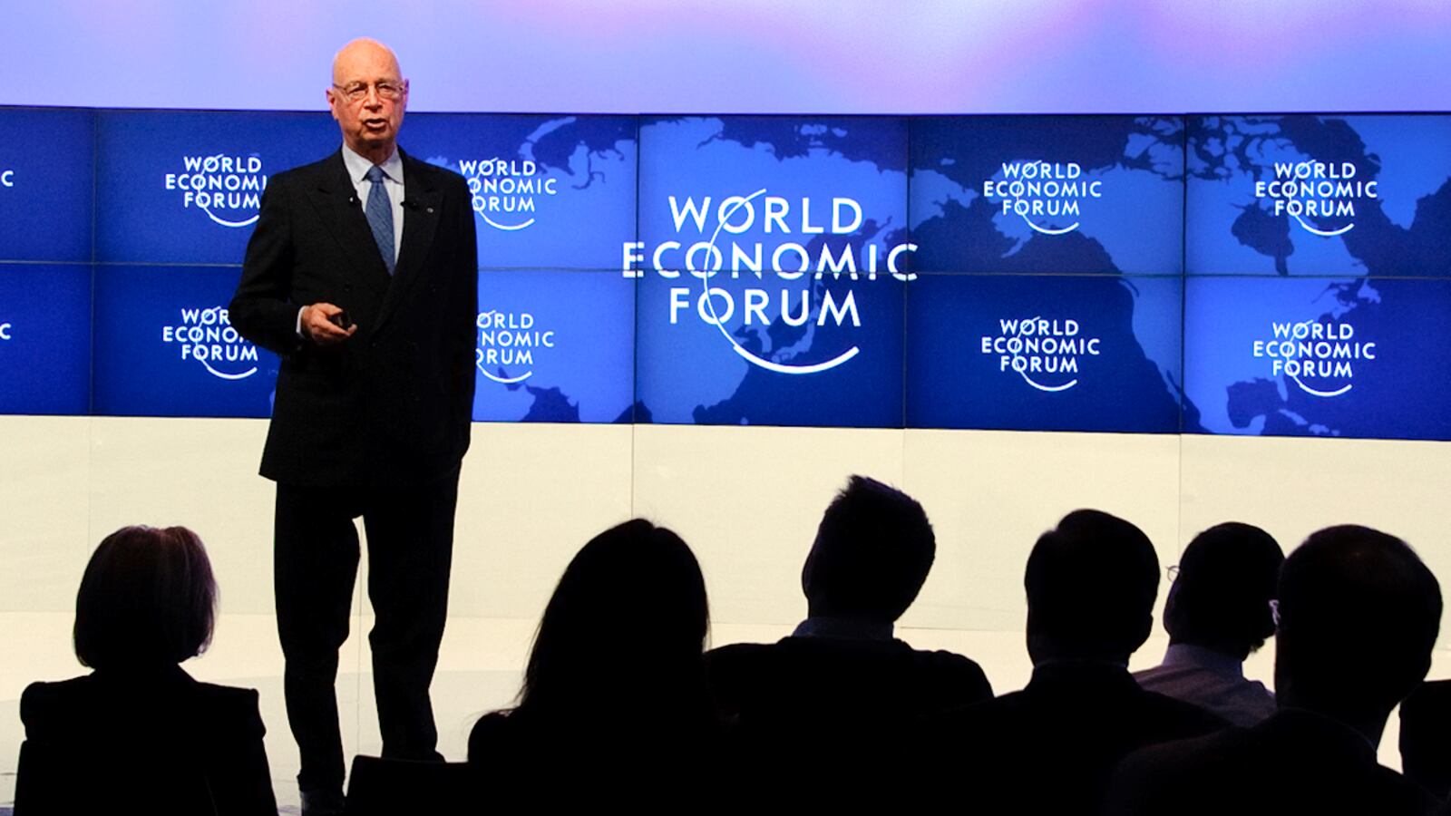 articles/2012/01/24/world-economic-forum-at-davos-is-a-glum-conclave-of-cluelessness/davos-chairman-dickey_nt9dk6