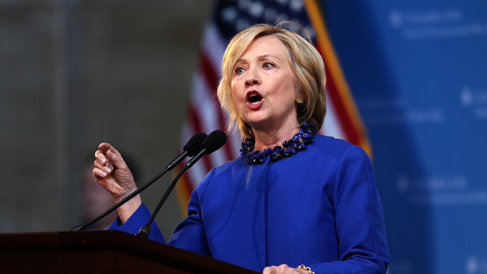 articles/2015/05/04/why-baltimore-s-bonfire-could-become-hillary-s-headache/150503-green-baltimore-clinton-tease_auyghr