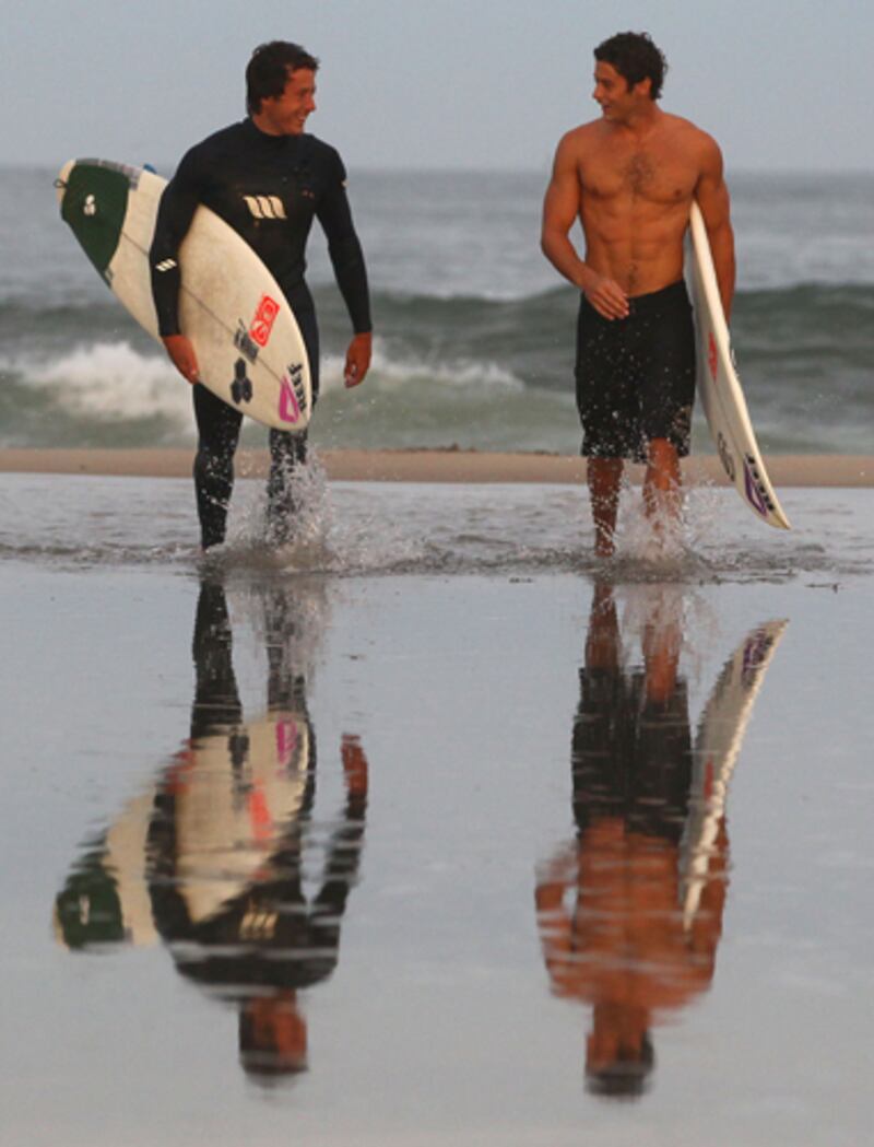 galleries/2011/08/27/hurricane-irene-surfing-photos/hurricane-irene-surfing-photos-six_o04jkf