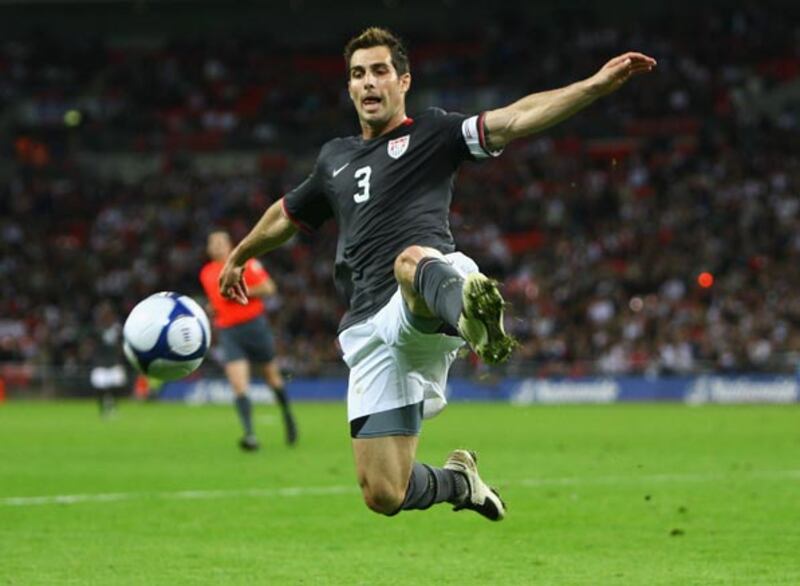 galleries/2010/06/05/world-cup-hotties/world-cup-hotties---carlos-bocanegra_borwfm