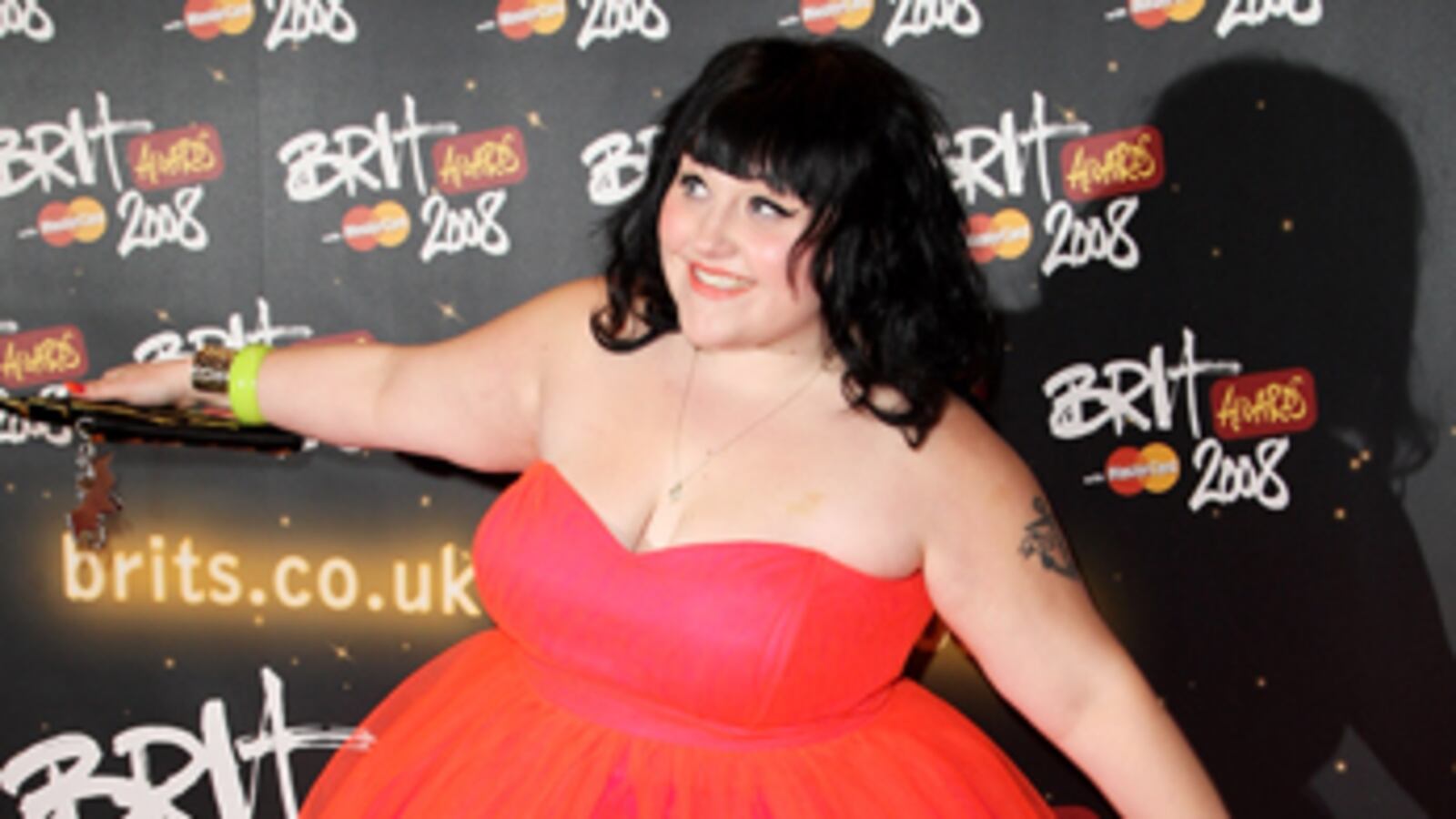galleries/2009/05/19/fat-wars/fat-wars---beth-ditto_ujricd