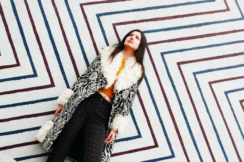 galleries/2017/04/11/spring-hits-new-york-street-style/170410-spring-street-style-tease_fwzgoi