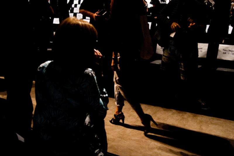galleries/2009/09/18/fashion-week-behind-the-scenes/jordana-3_f0f7sz