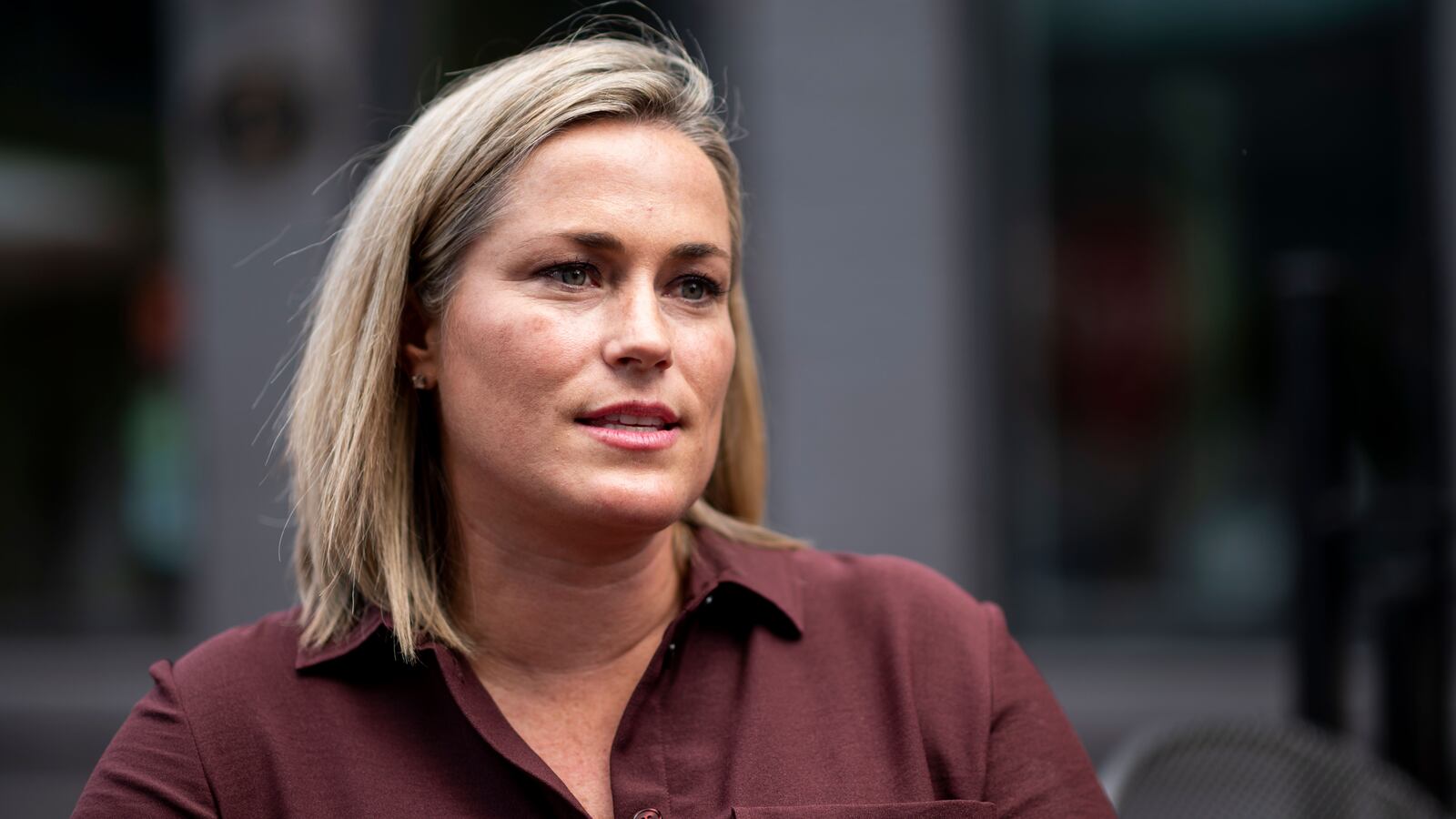 220916-tiffany-smiley-hero_qfsdmu