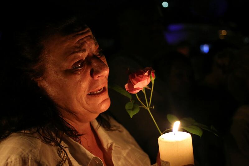 galleries/2013/12/06/goodbye-madiba-the-world-mourns-nelson-mandela-photos/mandela-reax-2_n1bkt7