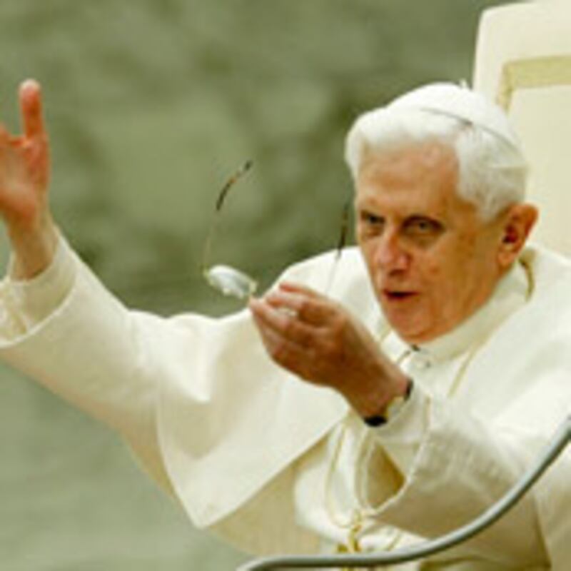 articles/2009/02/18/holy-moly-hes-done-it-again/bernstein-pope_14744_l8rkxt