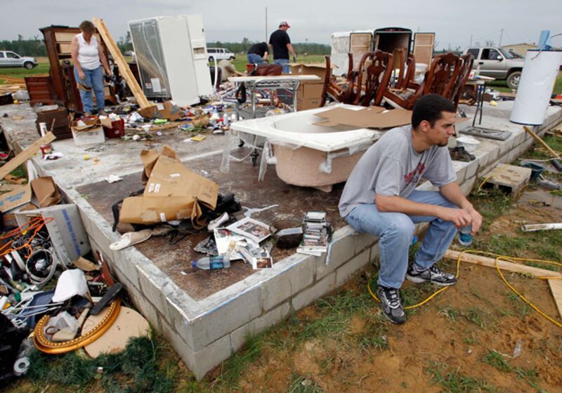 galleries/2011/05/23/tornado-states/tornado-states---arkansas_yyo6rm