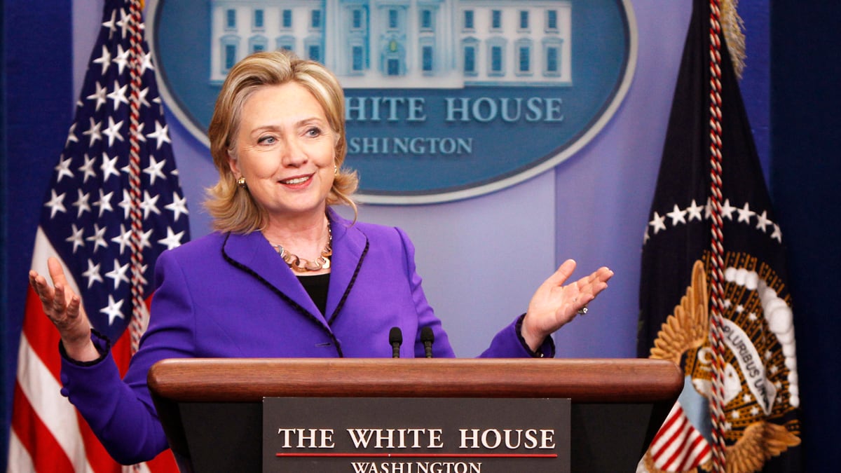 articles/2011/08/07/hillary-clinton-2012-calls-grow-with-anger-at-obama-debt-capitulation/hillary-president-bennetts_rfhkcn