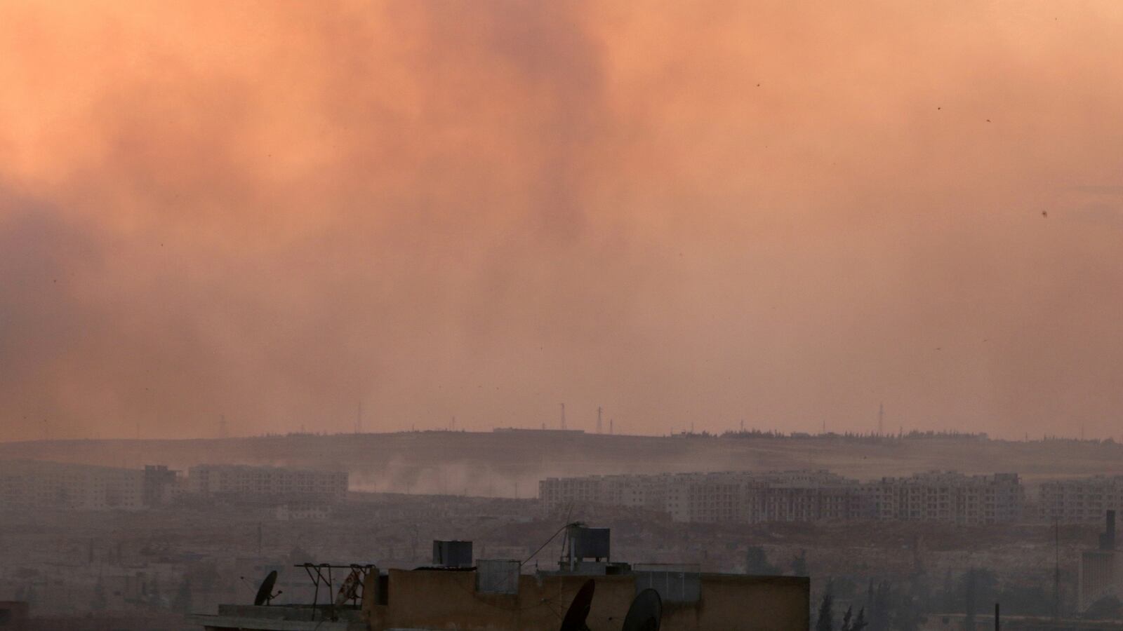 cheats/2016/09/23/white-helmets-targeted-in-syria-strikes/160720-syria-airstrike-cheat_fnmsfa