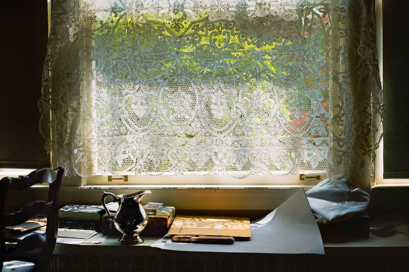 galleries/2016/11/03/the-best-of-photographer-william-eggleston/1611001-Jones-William-Eggleston-GAL-12_snat3r