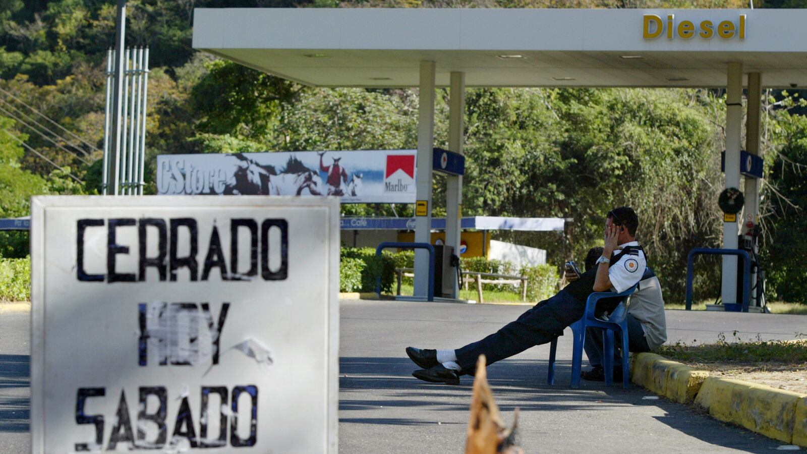 articles/2013/03/18/venezuelan-socialism-in-practice/venezuelan-socialism-in-practice-image_lgnqzc