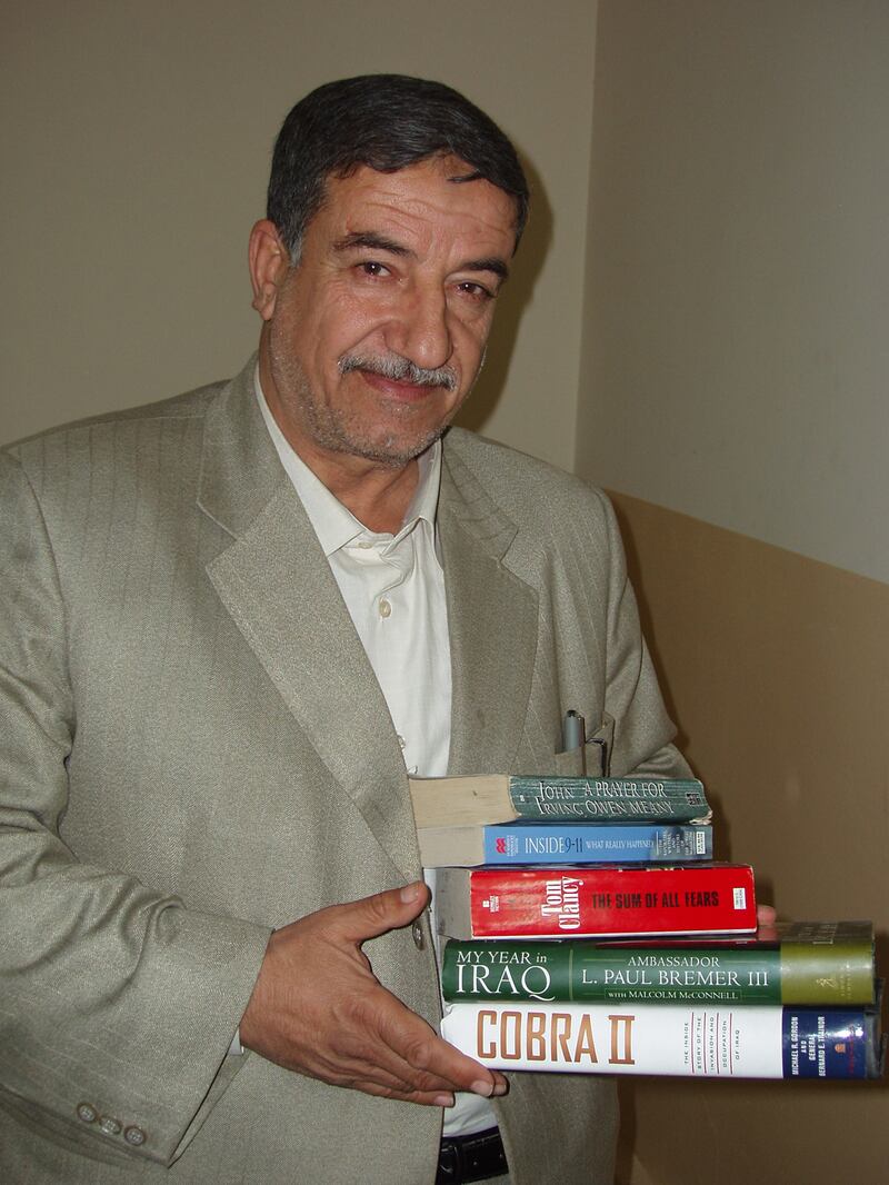 articles/2013/03/18/iraq-war-10th-anniversary-what-does-fiasco-mean/130318-Wittmann-Iraq-teacher-embed_s1niu1