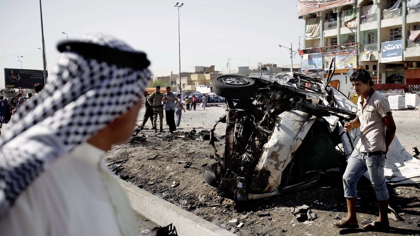 cheats/2013/07/29/dozen-car-bombs-kill-51-in-iraq/130729-iraq-car-bombing-cheat_cdbood