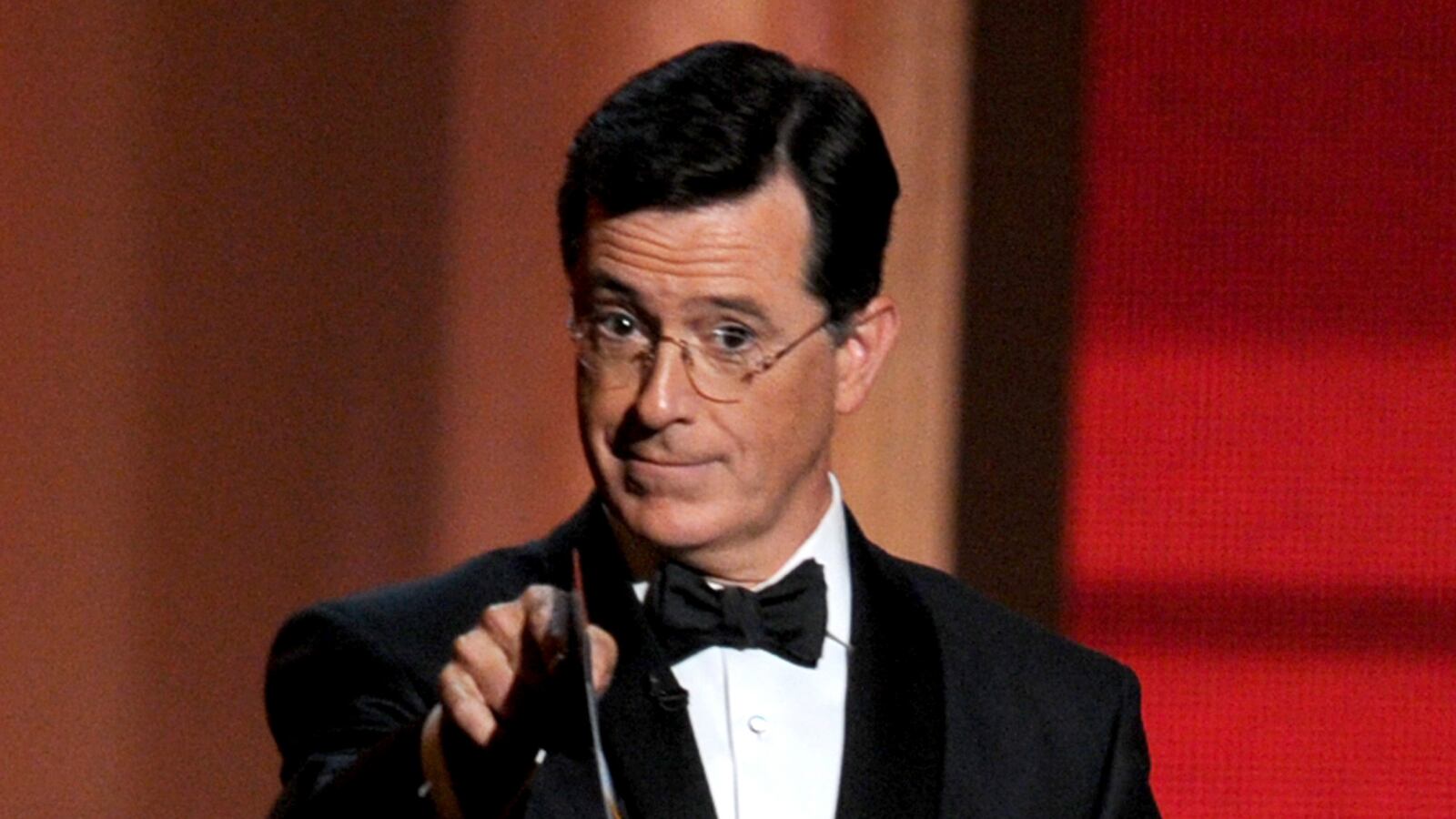 articles/2012/12/12/why-stephen-colbert-deserves-south-carolina-s-senate-seat/stephen-colbert-appeal-cottle-tease_sr36gf