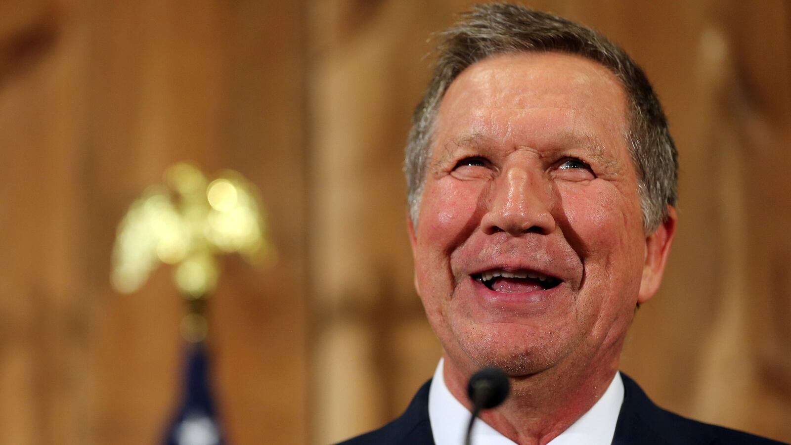 cheats/2016/08/07/kasich-trump-jr-wanted-me-as-veep/160717-John-Kasich-cheat_e7e9s8