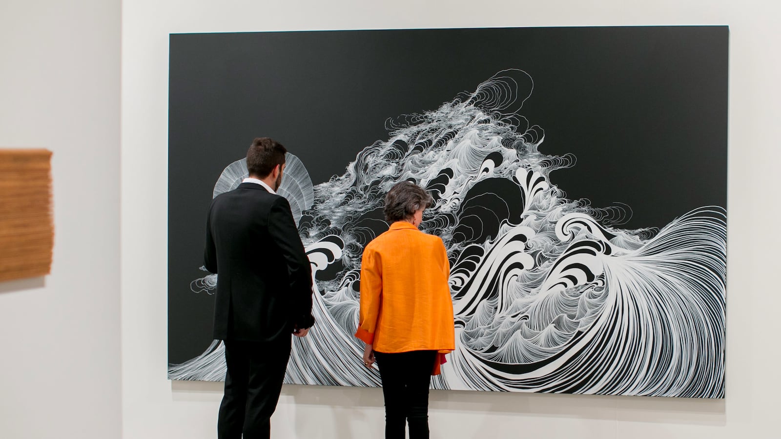 articles/2014/12/06/sneer-and-clothing-in-miami-inside-the-3-billion-woodstock-of-contemporary-art/141205-michaelson-art-basel-tease_h1toxb