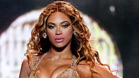 cheats/2009/06/25/obama-girls-attend-beyonce-concert/beyonce-1_qtqqiq