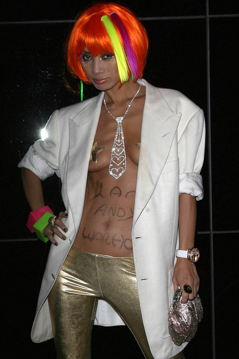 galleries/2011/06/15/stars-that-wear-nipple-tape/nipple-tape-bai-ling_xw11af