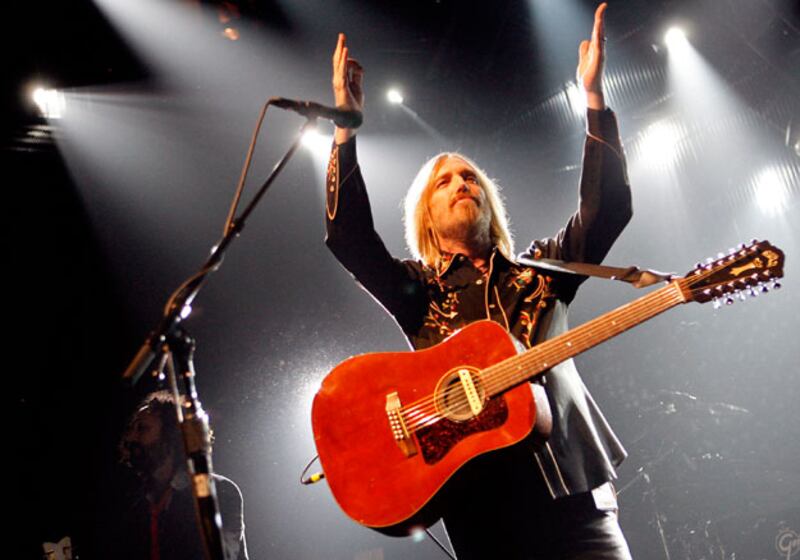 galleries/2010/05/25/summer-concerts/summer-concerts---tom-petty-the-heartbreakers_gsi9ro
