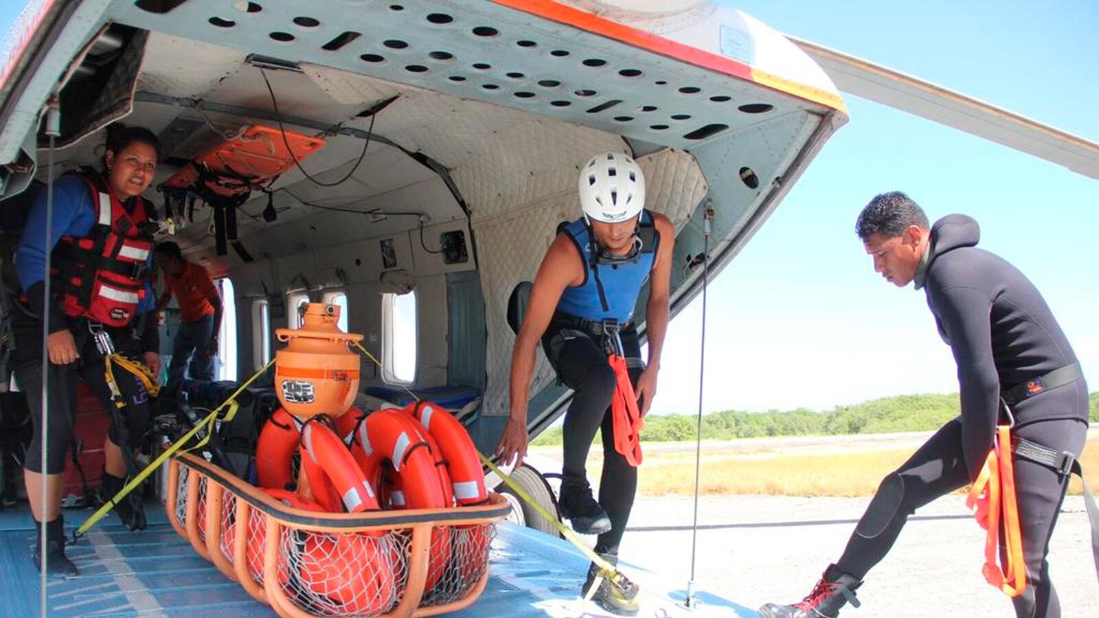 articles/2013/01/18/mystery-of-missing-vittorio-missoni-deepens-in-venezuela/130118-missoni-update-nadeau-tease-embed_s1azgr