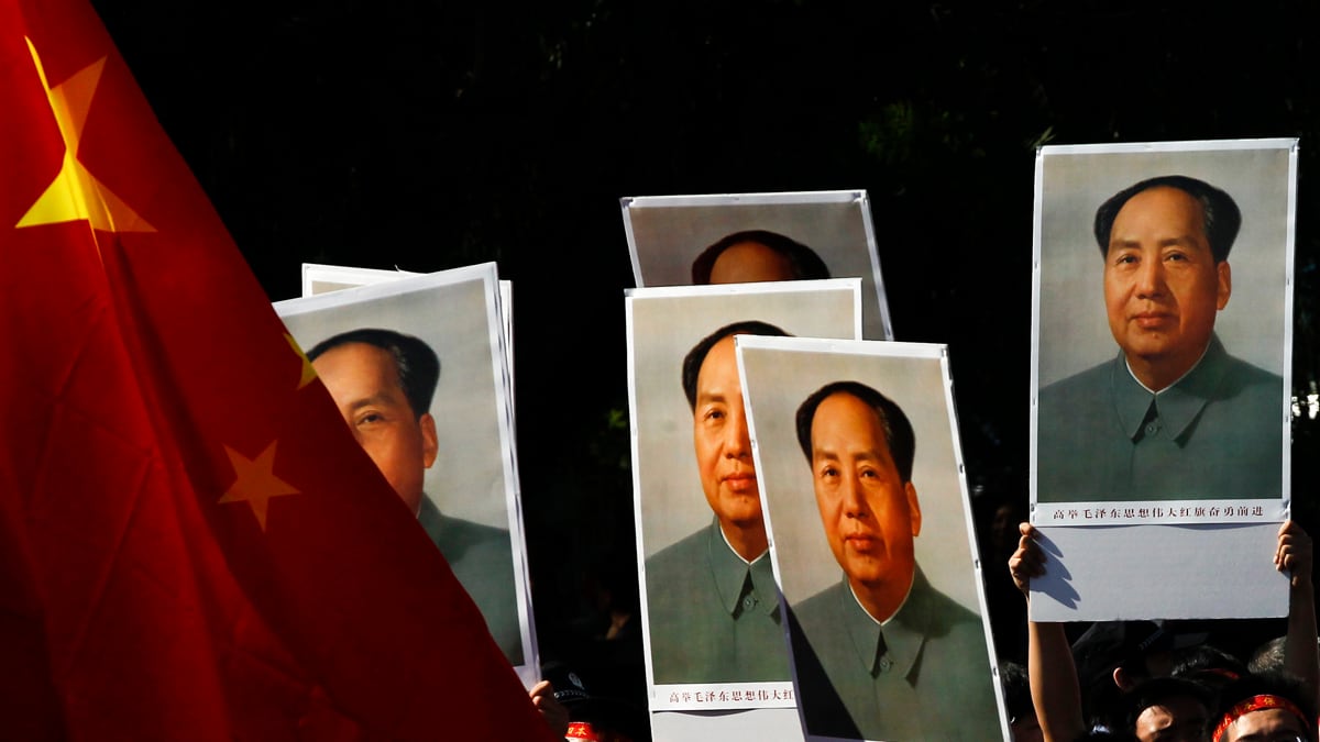 cheats/2012/10/23/china-s-politburo-to-drop-mao/mao-china-removal-cheat_e5xmtc