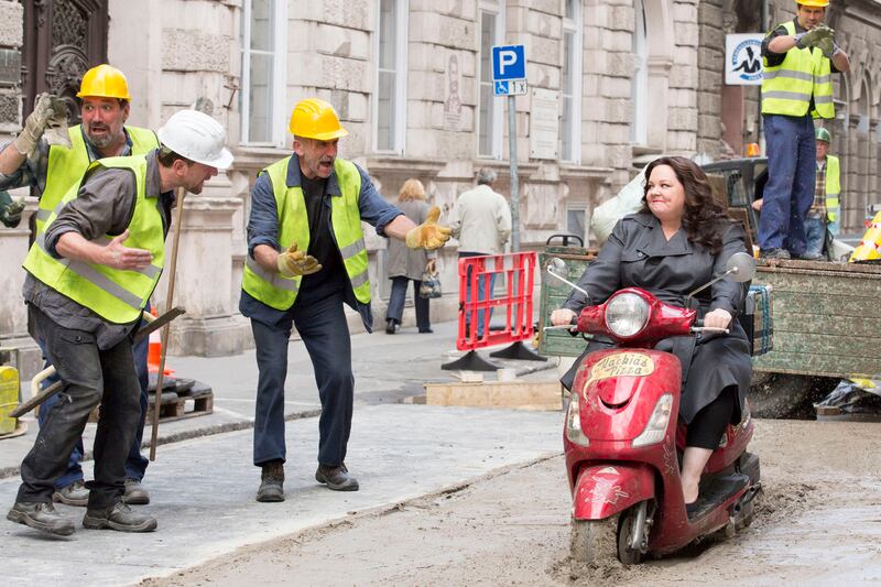 articles/2015/05/08/hollywood-s-funny-women-laugh-in-the-face-of-sexism/150316-yamato-mccarthy-tease_w7k7pd