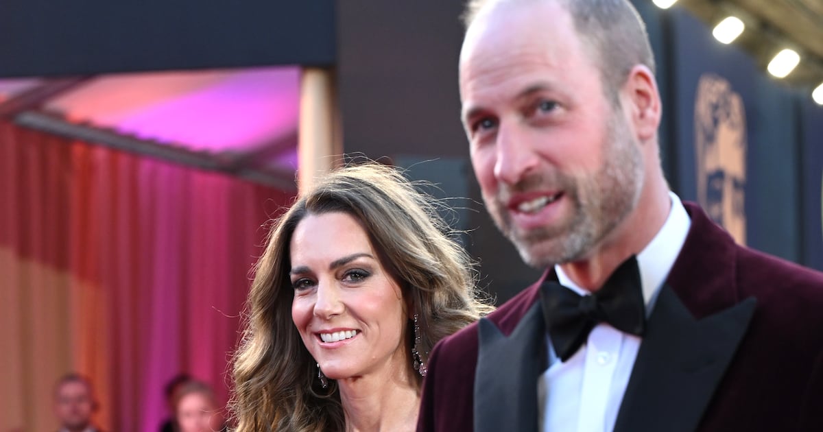 Prince William and Kate Middleton Step Out Amid Andrew Scandal