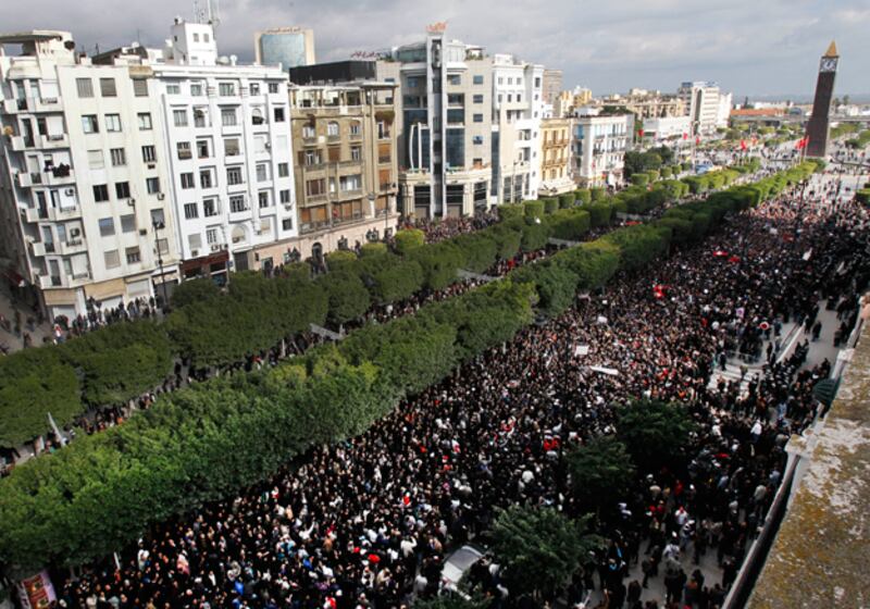 galleries/2011/01/15/tunisia-riots/tunisia-riots-6_o0rubo