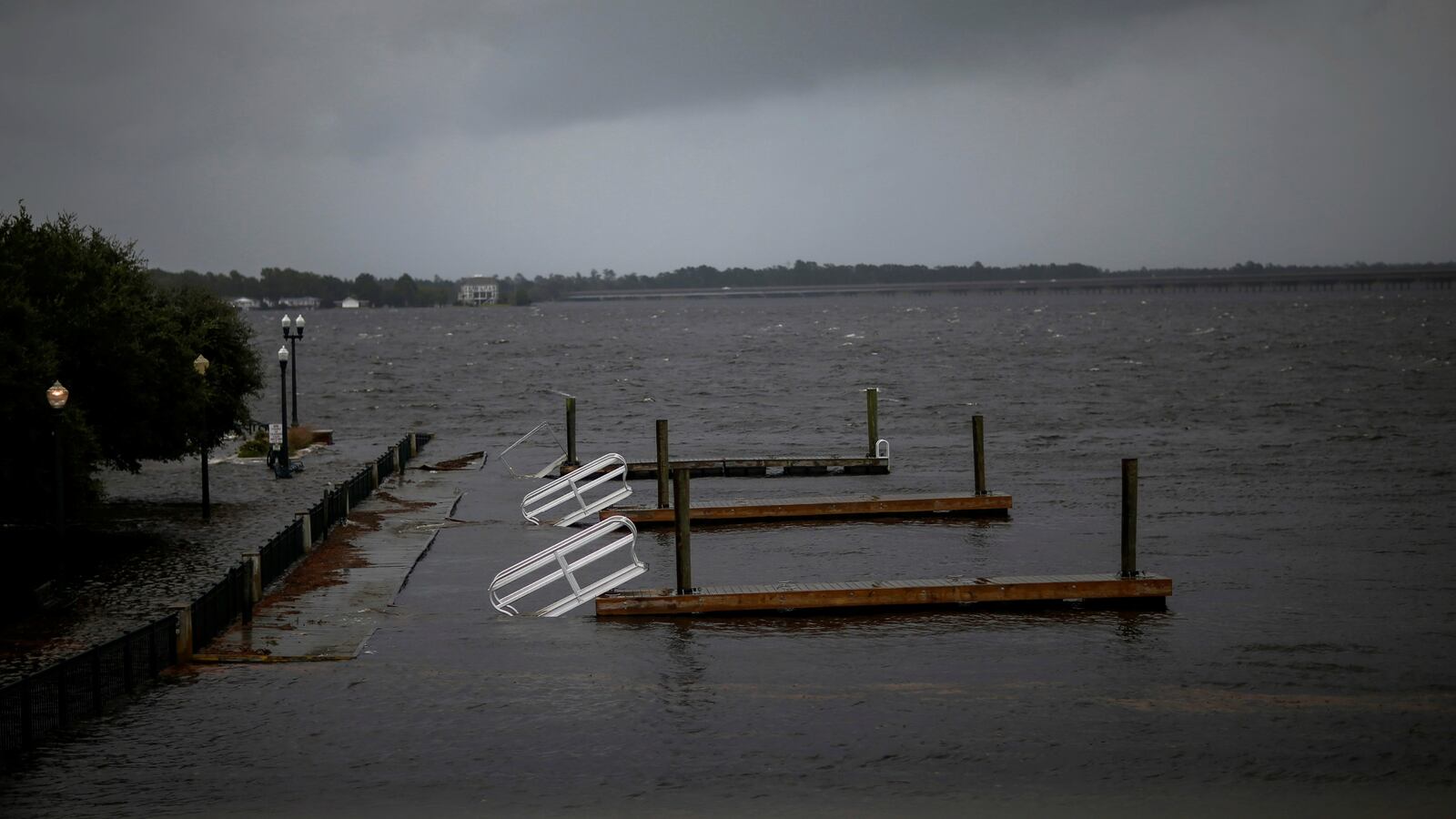 180913-florence-south-carolina-prison-cheat_dz8llx