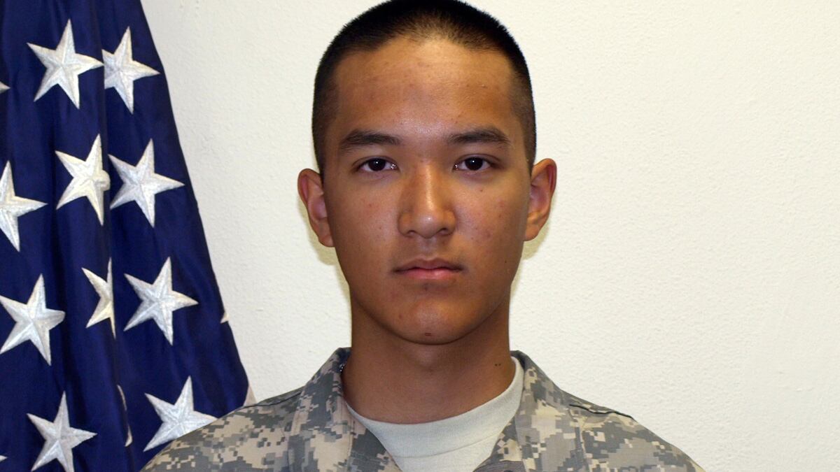 cheats/2011/12/21/8-troops-charged-in-colleague-s-death/army-soldier-suicide-danny-chen-cheat_rmwaiq