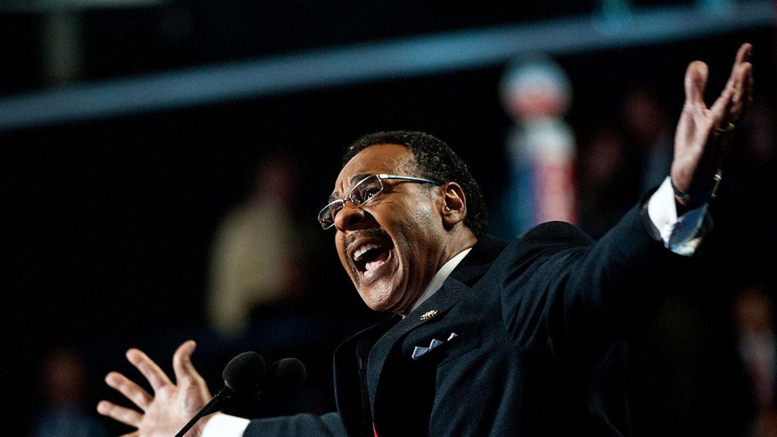 articles/2012/09/24/why-don-t-black-leaders-demand-more-of-the-president/emmanuel-cleaver-cheat_ctifaa