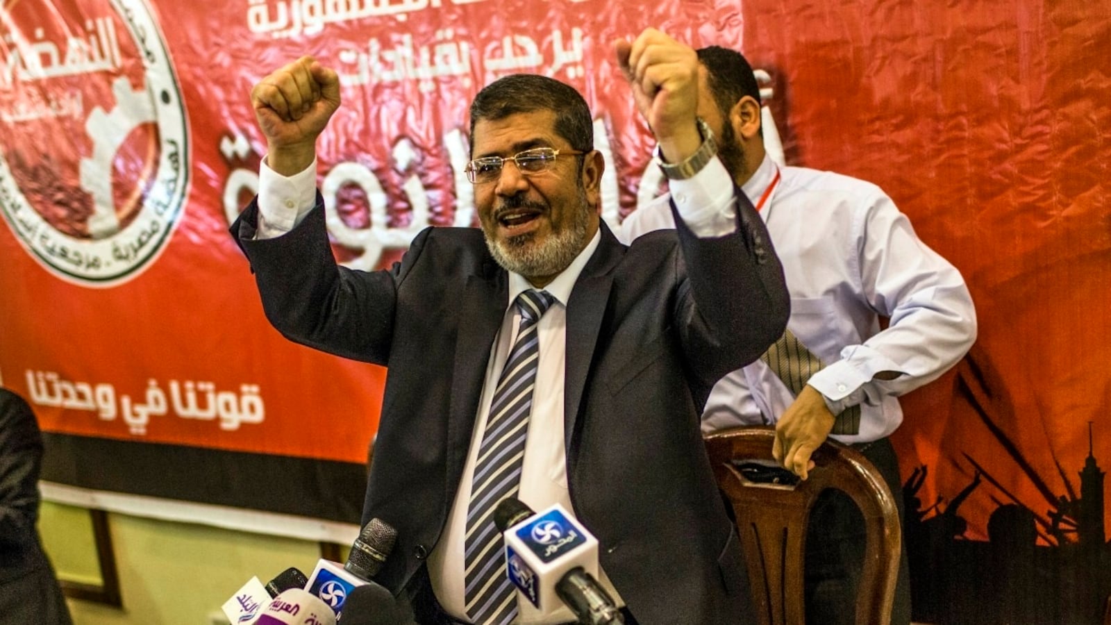 cheats/2012/06/26/egyptian-court-stops-army-arrests/morsi-military-egypt-cheat_xbu9gw