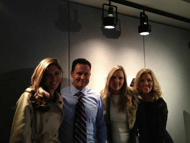 galleries/2011/11/03/jon-huntsman-s-girls-twitter-pictures/Huntsman-Girls-3_fvbzmu