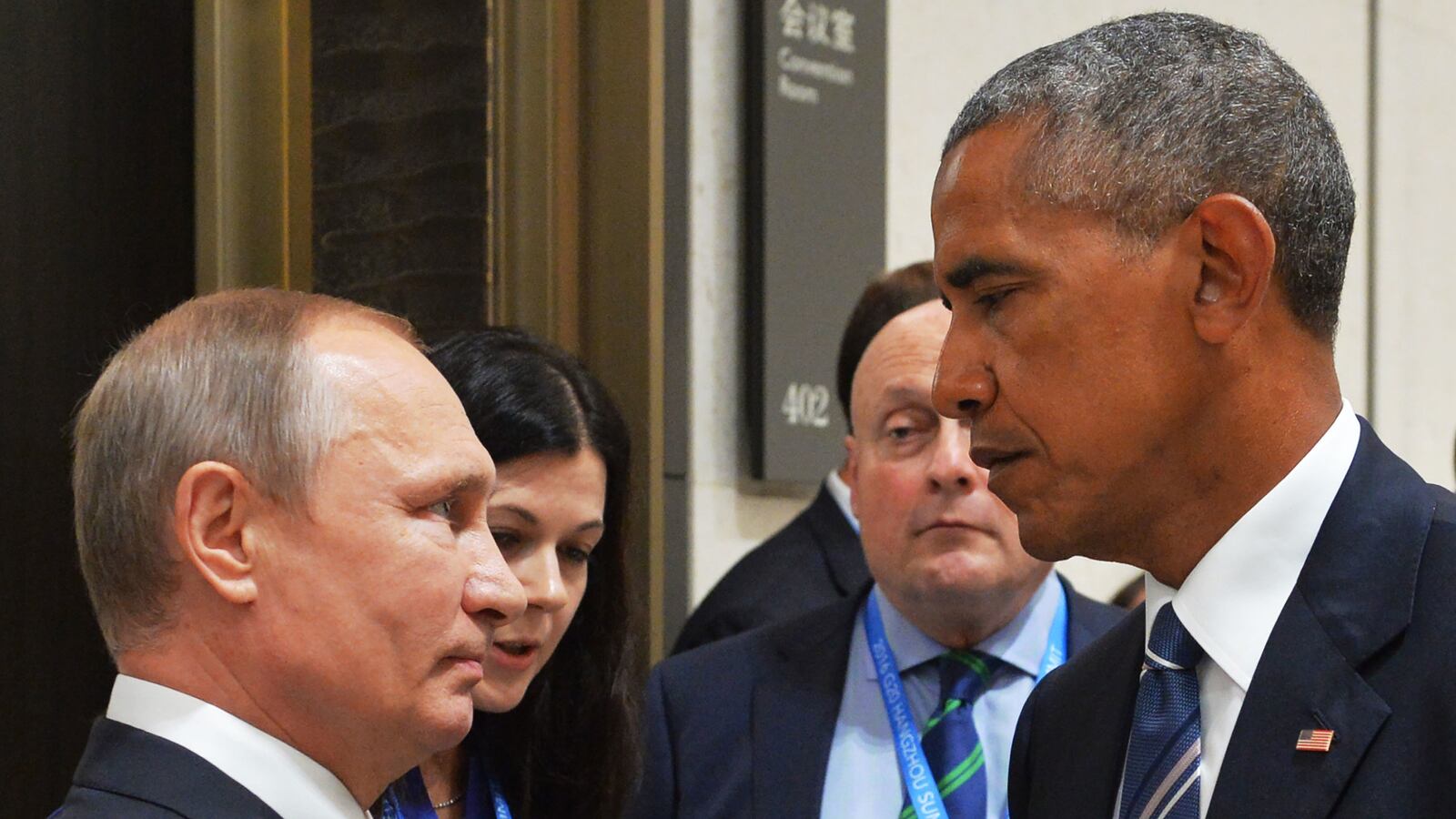 articles/2016/12/16/obama-vladimir-putin-definitely-maybe-knew-about-hacks/161216-betsy-potus-putin-tease_n6sfst