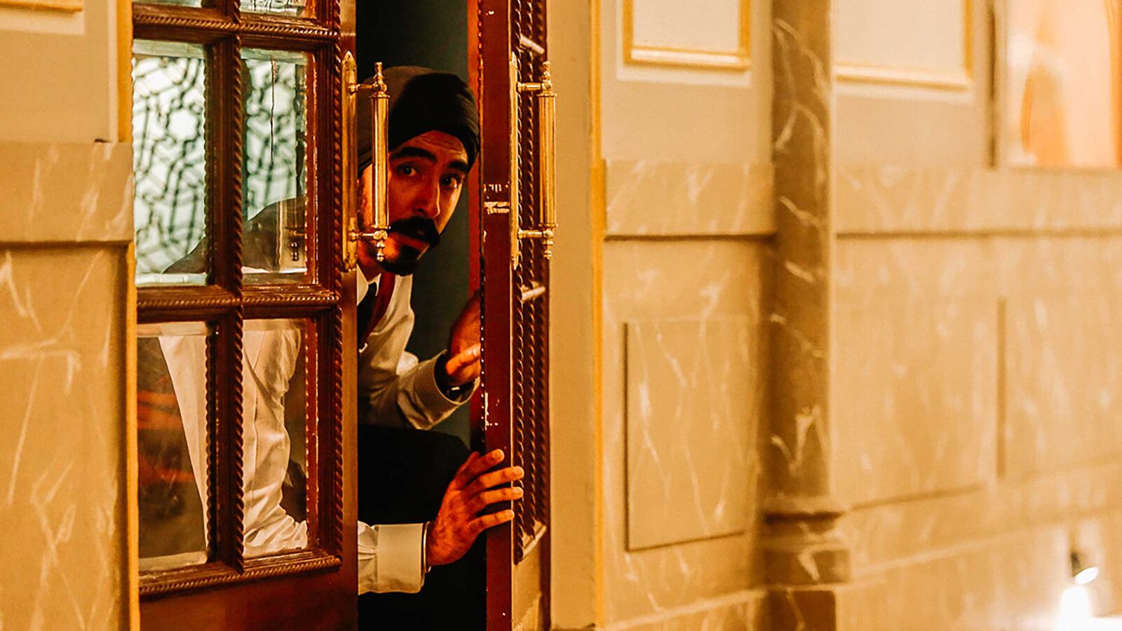 180918-porton-hotel-mumbai-hero_ceb8mr