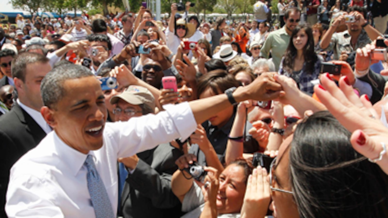 articles/2011/05/28/obama-fails-on-immigration-reform/murphy-obama-immigration_184116_ayvu74