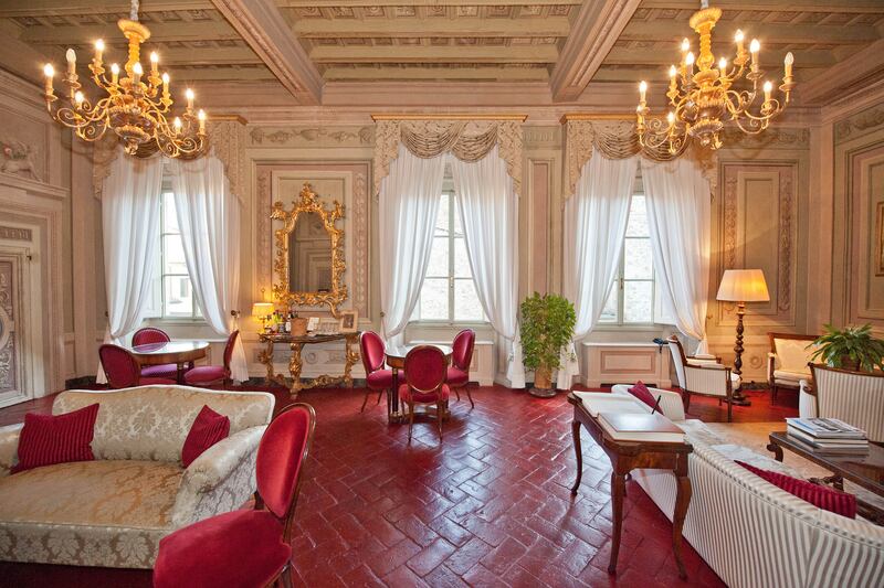 galleries/2013/10/10/royal-for-the-weekend-nine-historic-castles-mansions-and-estates-where-you-can-stay-photos/royal-weekend-duomo_uixoma