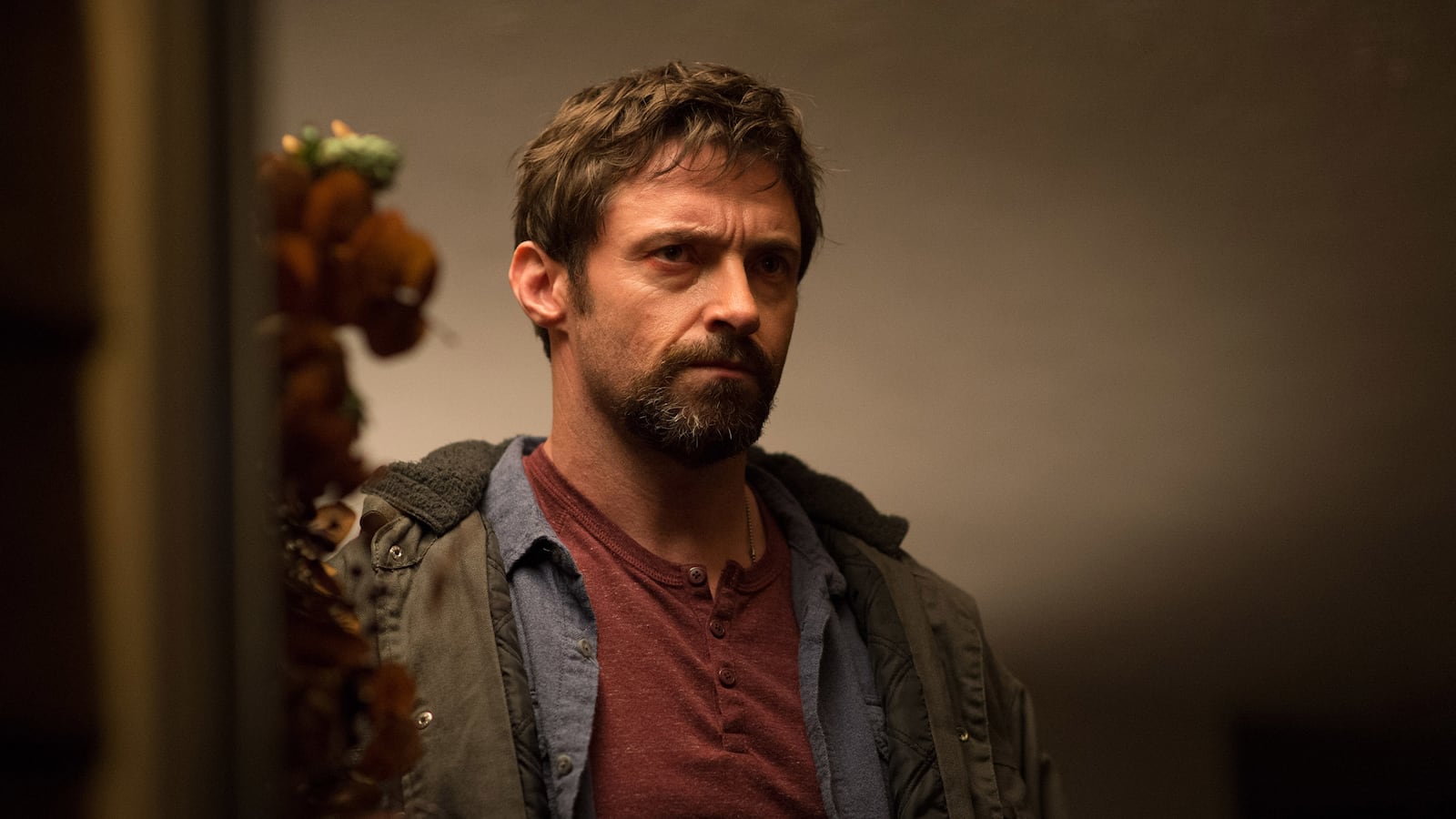 articles/2013/09/16/hugh-jackman-on-prisoners-the-oscars-x-men-days-of-future-past-and-more/130916-jackman-prisoner-tease-embed_zsq7mu