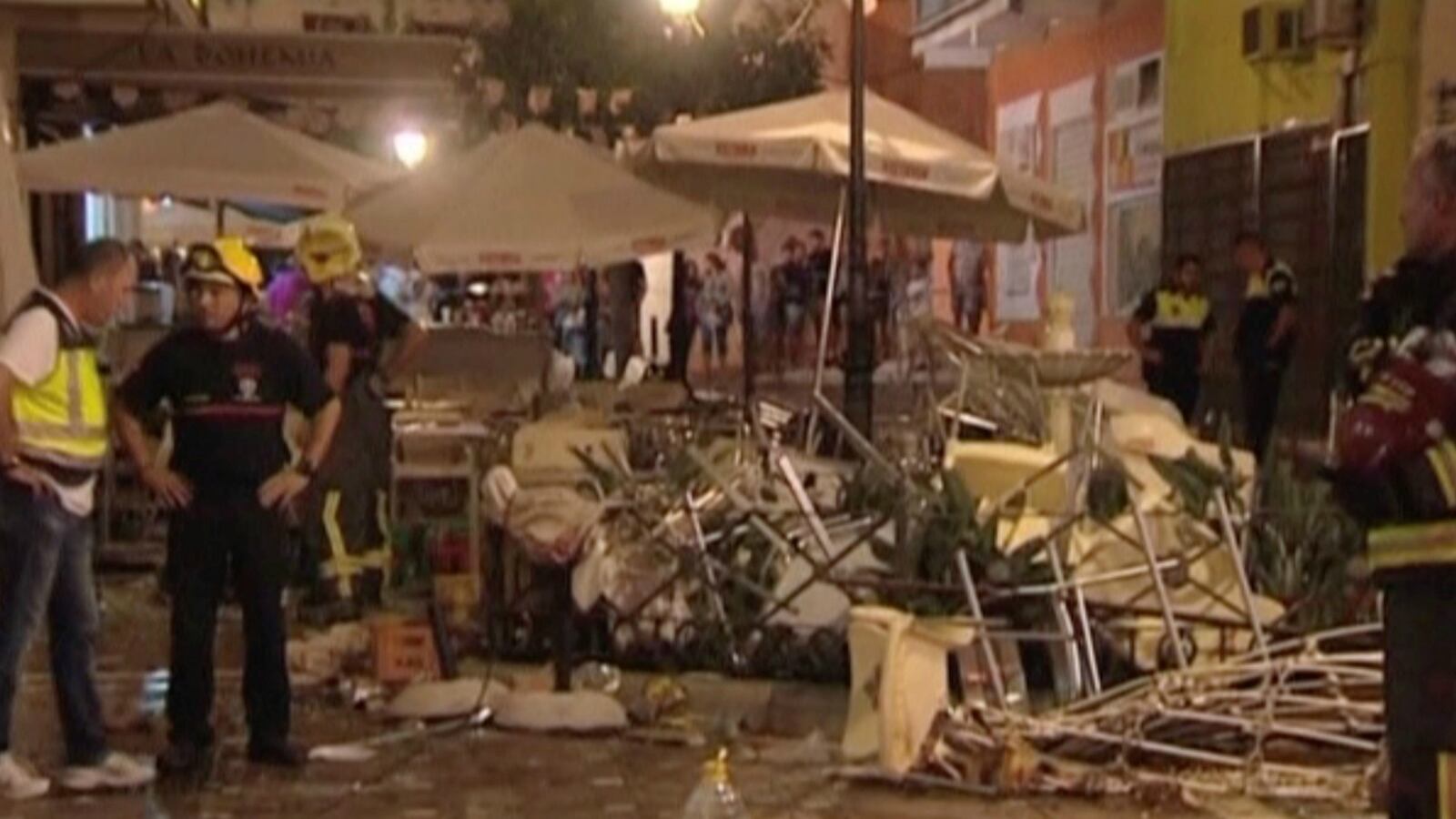 cheats/2016/10/02/70-injured-in-spain-gas-explosion/161002-spain-explosion-cheat_xiooa1